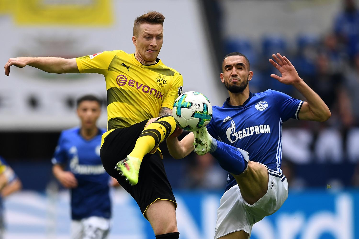 Kèo nhà cái Dortmund vs Schalke – Soi kèo bóng đá 20h30 ngày 27/4/2019
