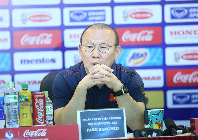 Thầy Park giải đáp thắc mắc về danh sách ĐT Việt Nam trước thềm King’s Cup