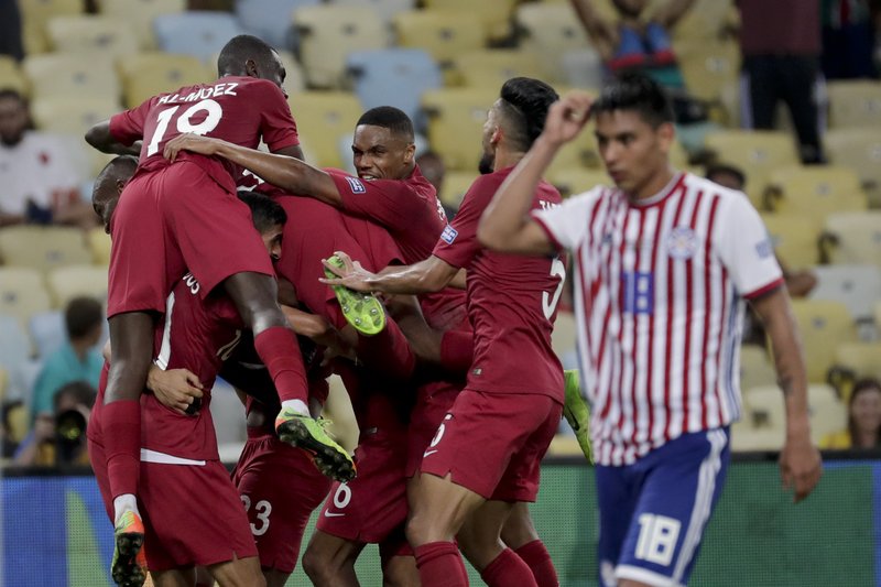 Qatar gây bất ngờ với việc cầm hòa Paraguay 2 – 2.