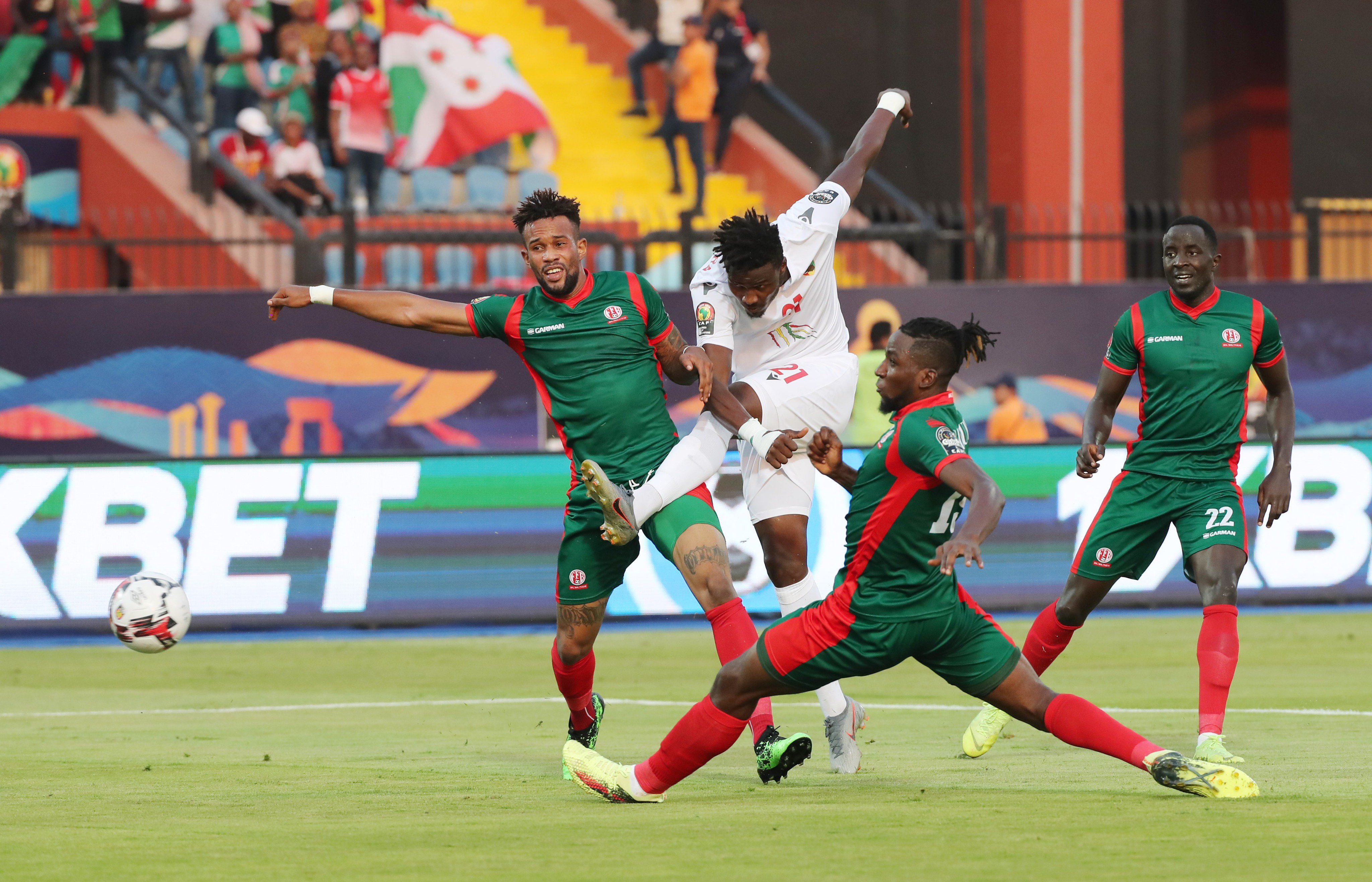 Soi kèo, nhận định Algeria vs Guinea 02h00 ngày 08/07/2019