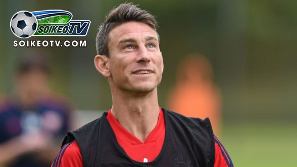 chinh-thuc-arsnal-dong-ý-ban-Laurent Koscielny-cho-Bordeaux-1