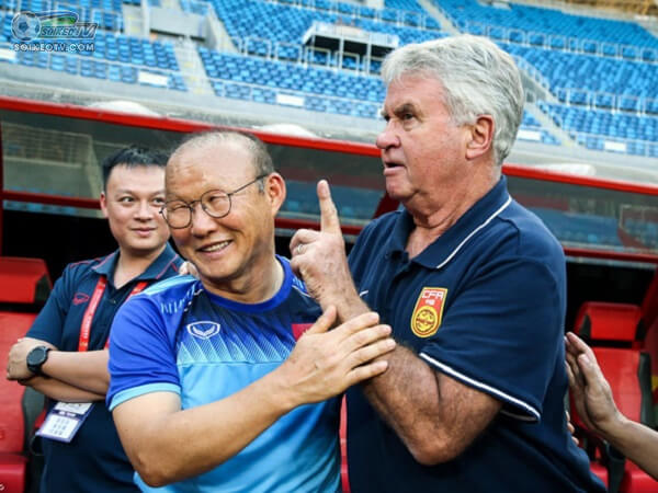 Thua Việt Nam, HLV Guus Hiddink bị Trung Quốc sa thải