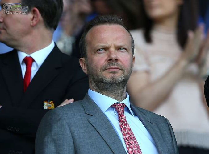 Ed Woodward-chang-biet-gi-ve-bong-da