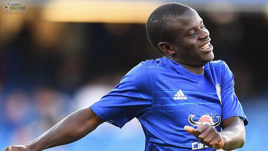 Dù Chelsea đang “nghèo”, nhưng Kante vẫn mãi yêu