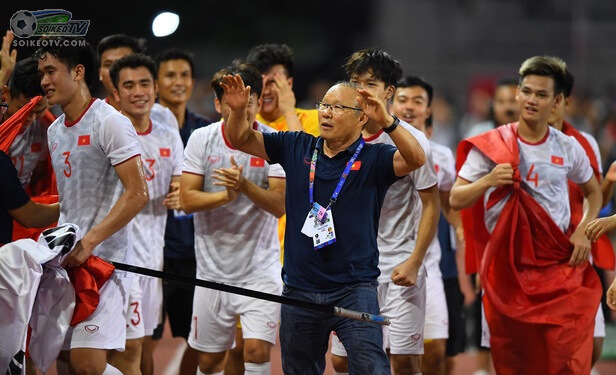 HLV Ngoại Hạng Anh:” Việt Nam có thể đá World Cup với lứa vô địch Sea Games”