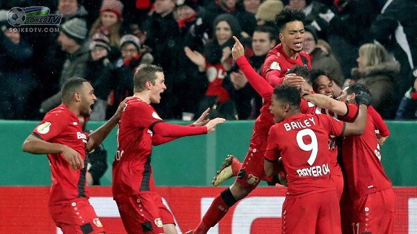 Soi kèo, nhận định Bayer Leverkusen vs Augsburg 21h30 ngày 23/02/2020