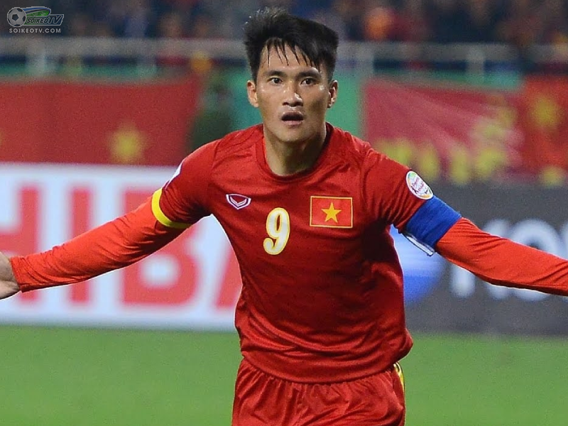 Công Vinh là huyền thoại bóng đá Việt Nam