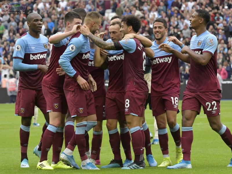 west-ham-utd-co-biet-danh-la-the-hammers