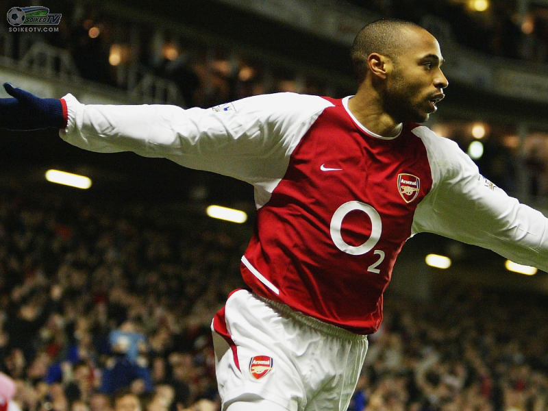 thierry-henry-ghi-duoc-8-cu-hattrick