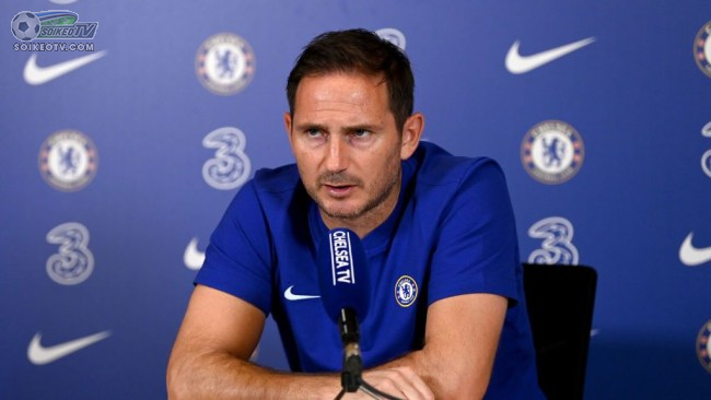 Chelsea bán tống ‘người thừa’ trước thềm Ngoại hạng Anh khởi tranh
