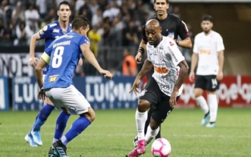 Soi kèo Cruzeiro vs Corinthians