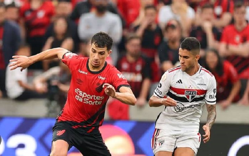 Soi kèo Paranaense vs Sao Paulo