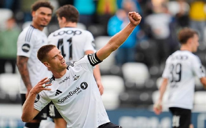 Soi kèo Rosenborg vs MU